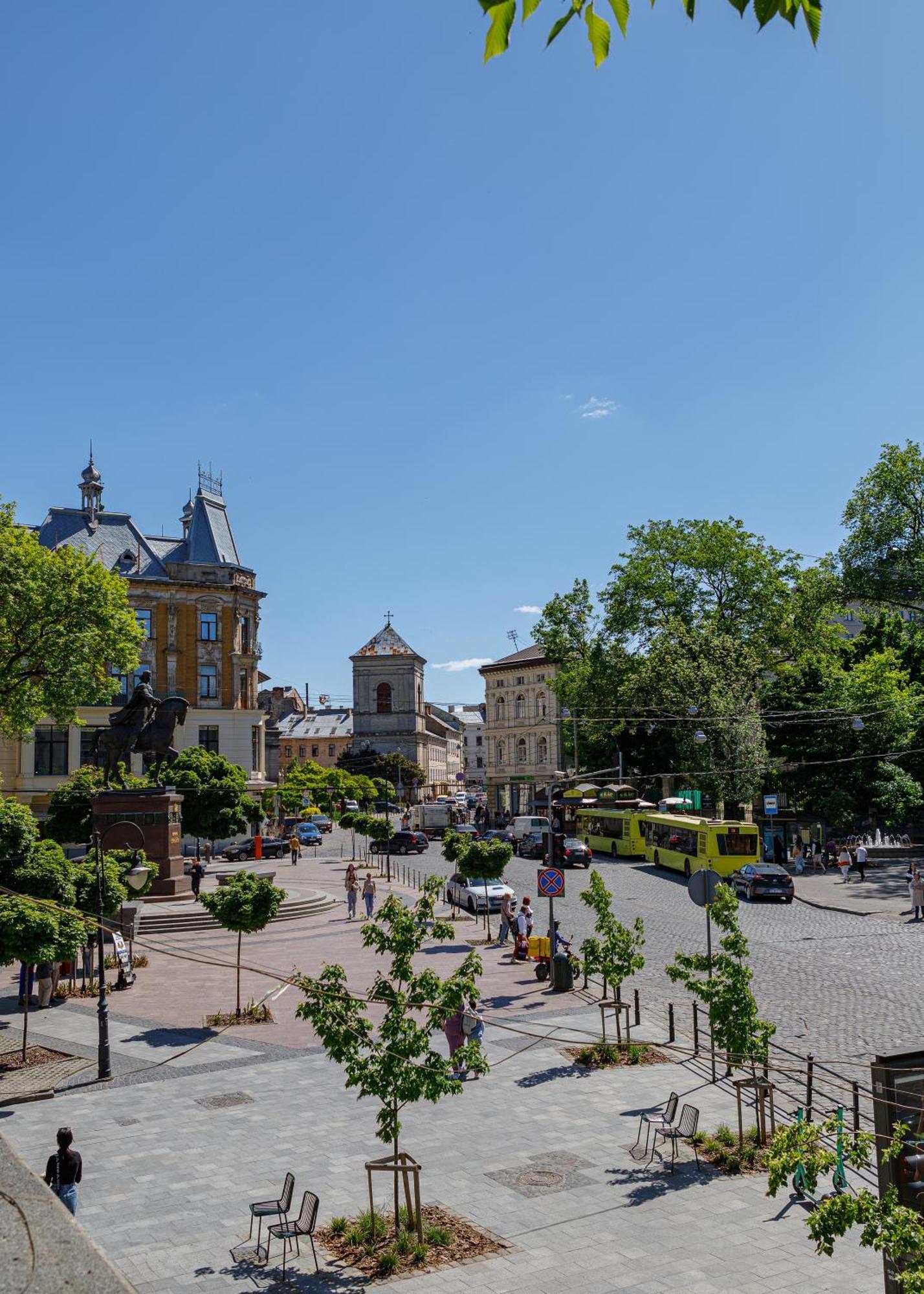 Danylo Inn Львов Экстерьер фото
